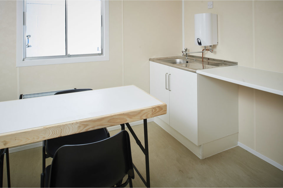 12ft x 8ft Stahl Anti-Vandal Kantinencontainer