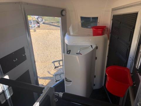 Böckmann PORTAX L-K 2-Sitzer Pferdeanhänger – Neu – Bild 8