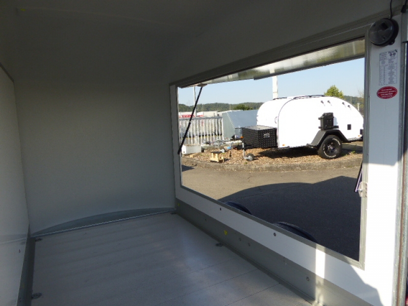 Debon C 500 Kofferanhänger – Sandwich + POLYBUG/-DACH, Verkaufsklappe, Pullmann2-Fahrwerk, 100 km/h – Bild 5