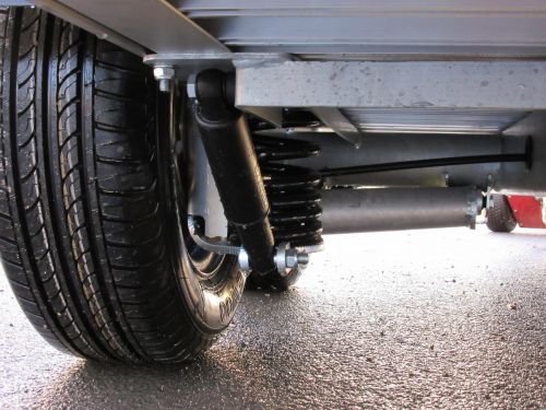 Debon C 500 Kofferanhänger – Sandwich + POLYBUG/-DACH, Verkaufsklappe, Pullmann2-Fahrwerk, 100 km/h – Bild 7