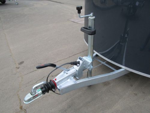 Debon C 500 Kofferanhänger – Sandwich + POLYBUG/-DACH, Verkaufsklappe, Pullmann2-Fahrwerk, 100 km/h – Bild 8